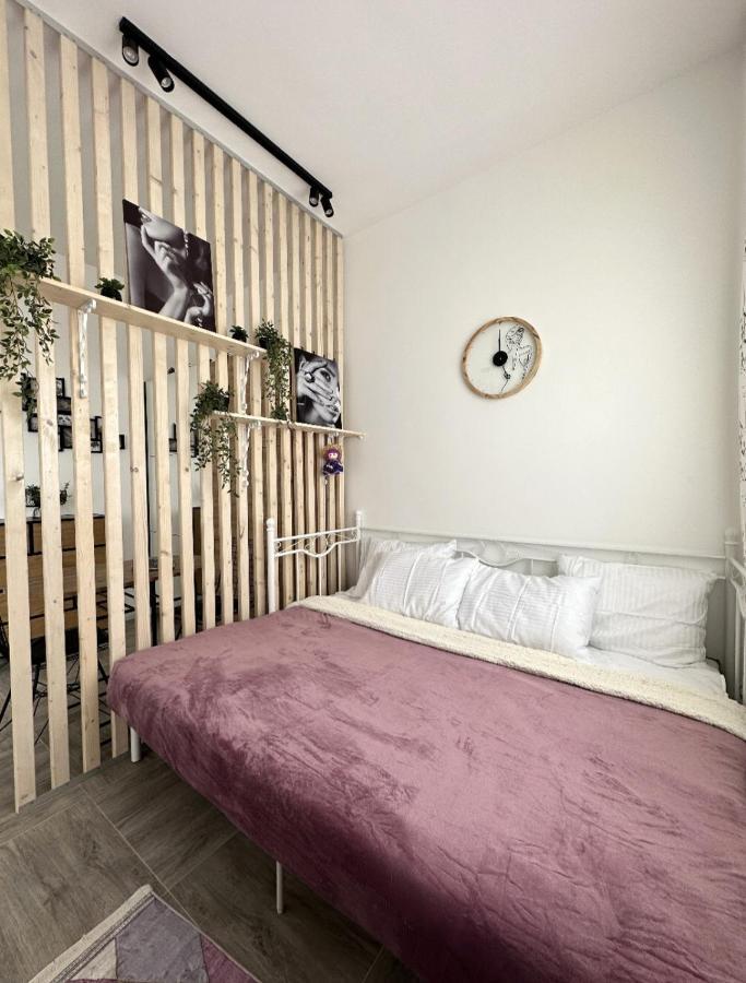 Studio Apartment, 5 Minutes To The Beach Бар Экстерьер фото
